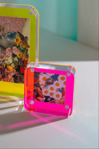 Tokyo - Cadre Avec Fermeture Magnétique - Rose - PVC