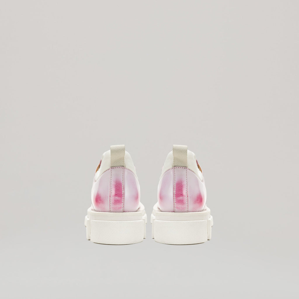 Derbies Gao Metal Logo Plate - White/Pink