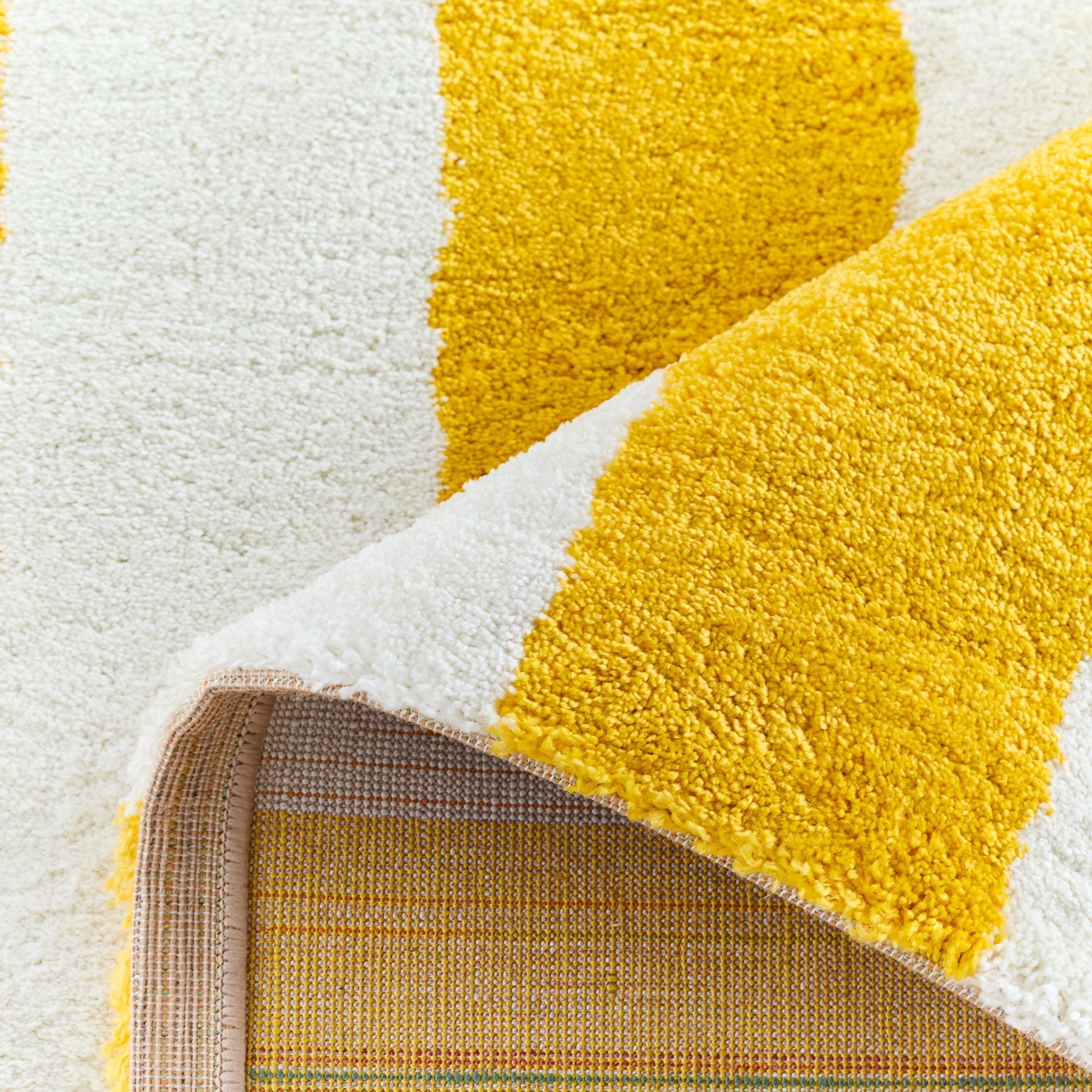 Groovy - Tapis D'Intérieur - Polypropylène - Jaune