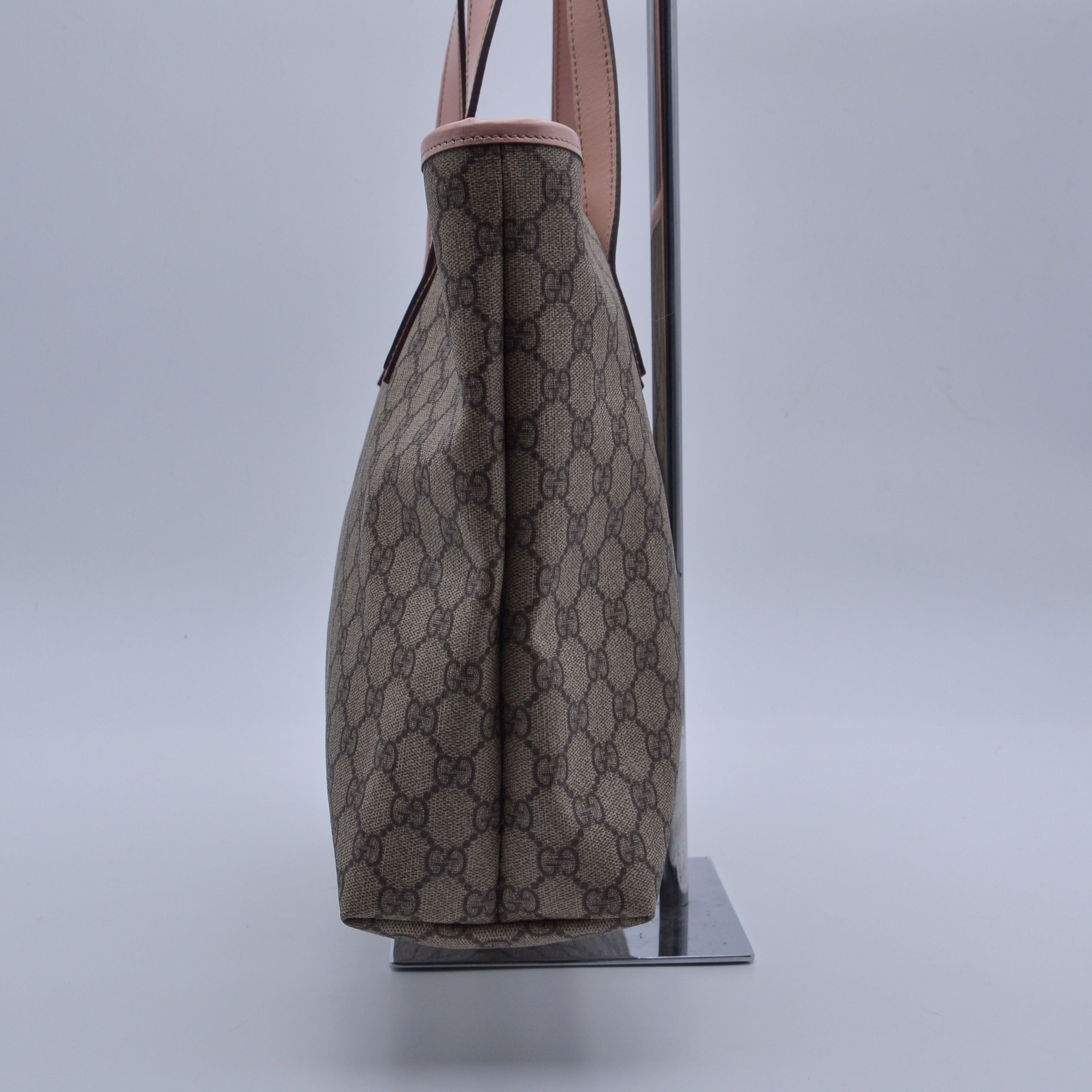 Gucci Gg Supreme Tote Zippé