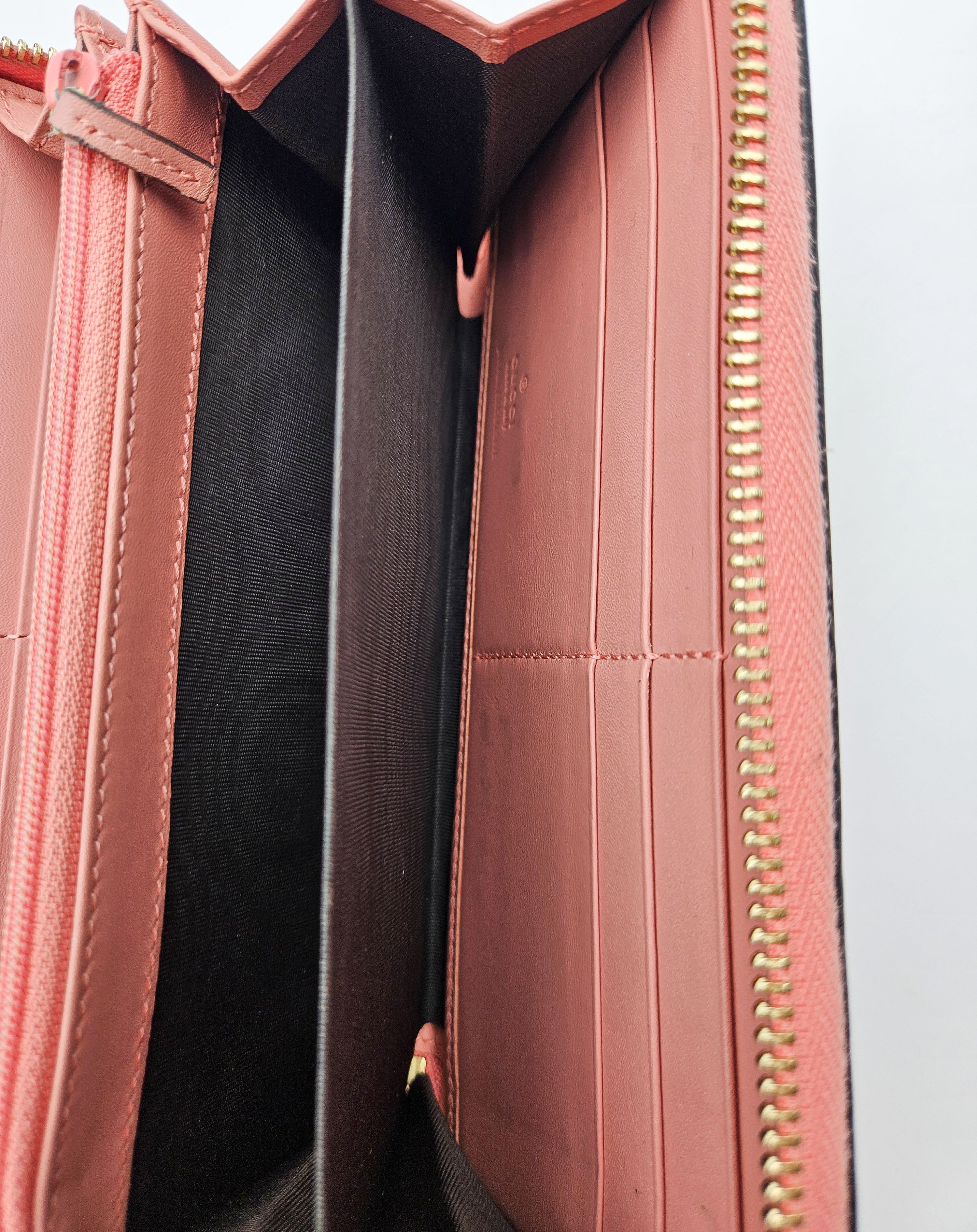 Portefeuille Gucci Cuir Rose Avec Nœud Gg