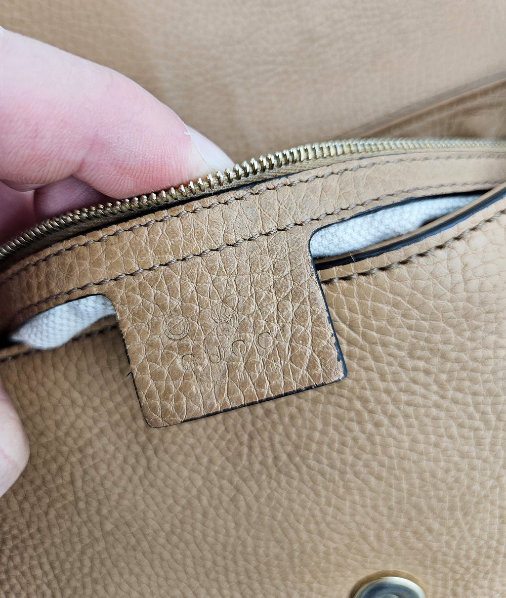 Pochette Gucci Soho En Cuir Grainé Beige