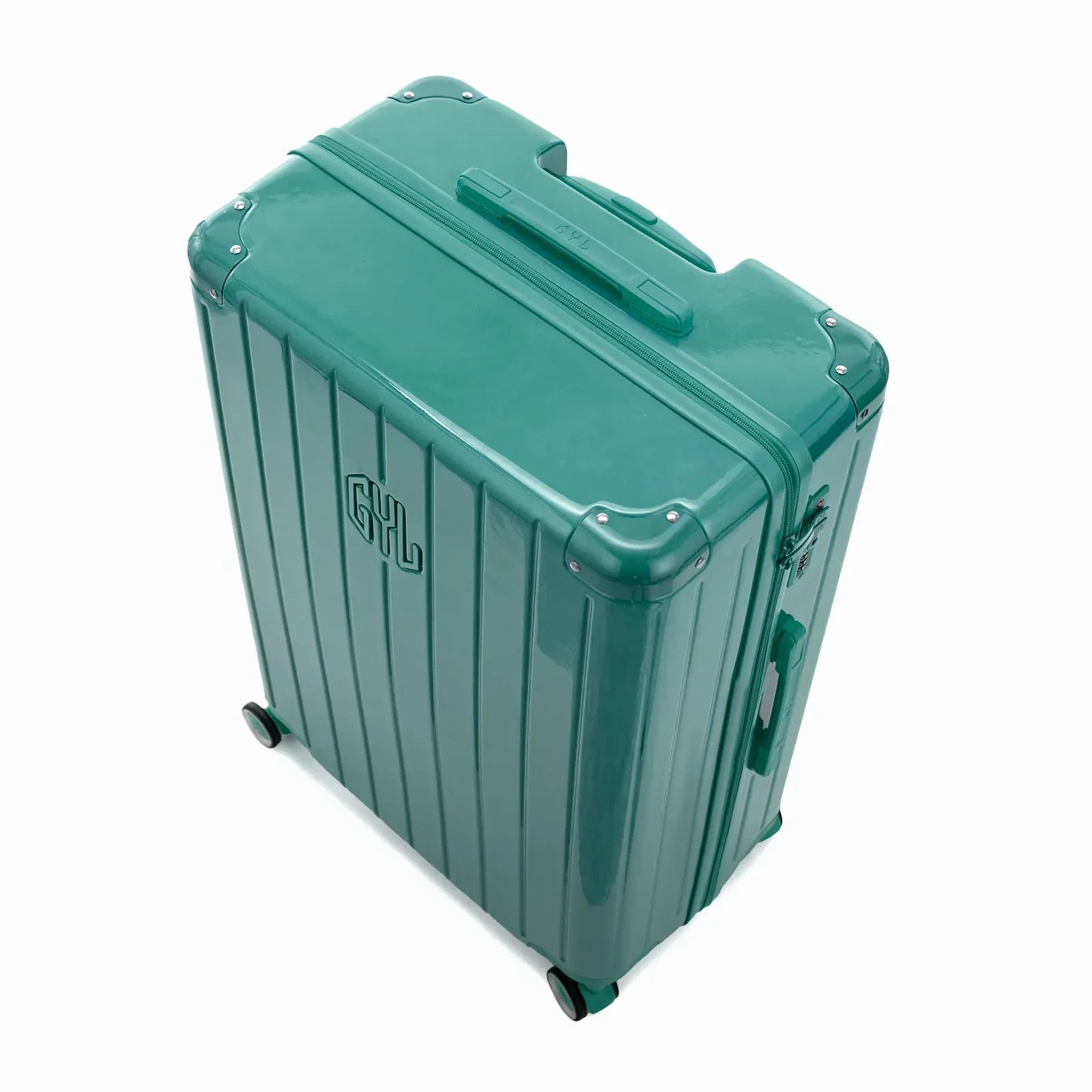 Vue en angle de la valise rigide GYL Intemporelle vert d'eau avec coins renforcés et coque nervurée brillante. #couleur_vert