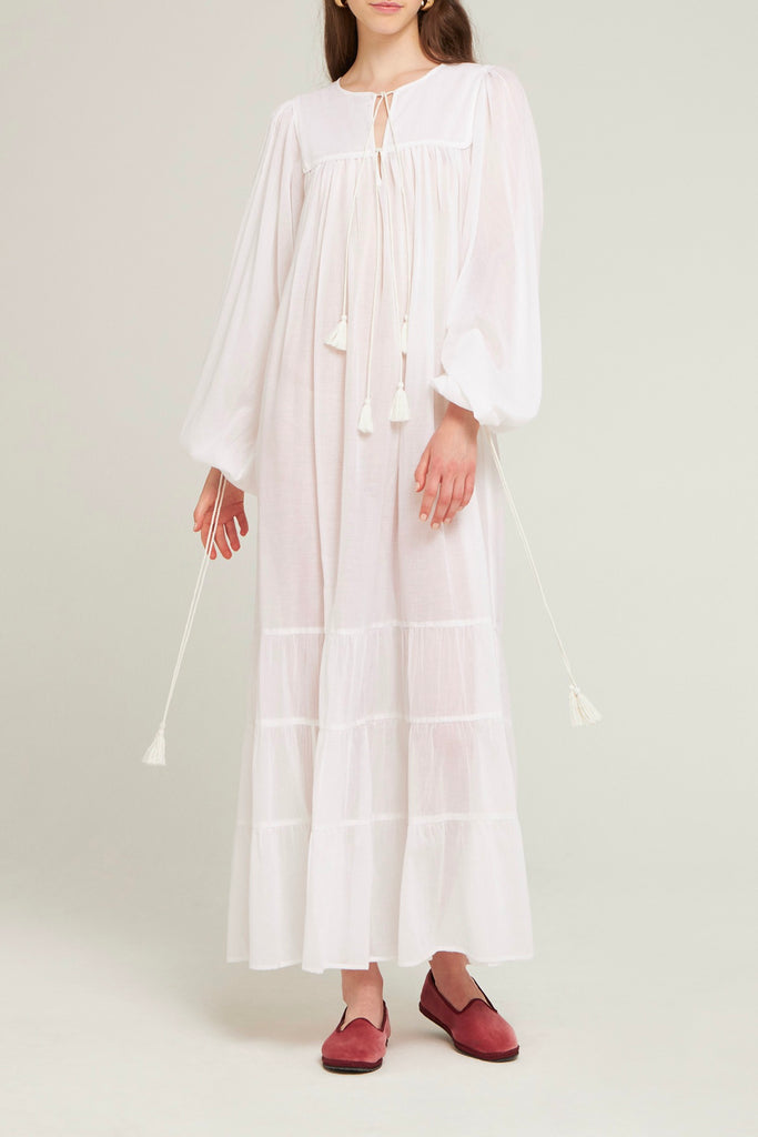 Robe Hita - White