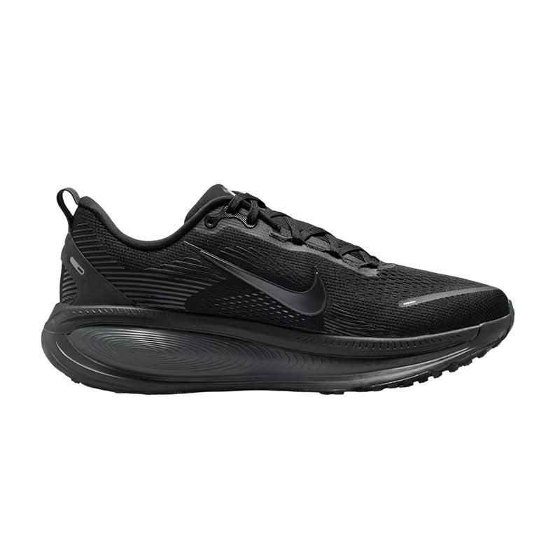 Baskets Homme Nike Vomero 18