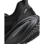Baskets Homme Nike Vomero 18