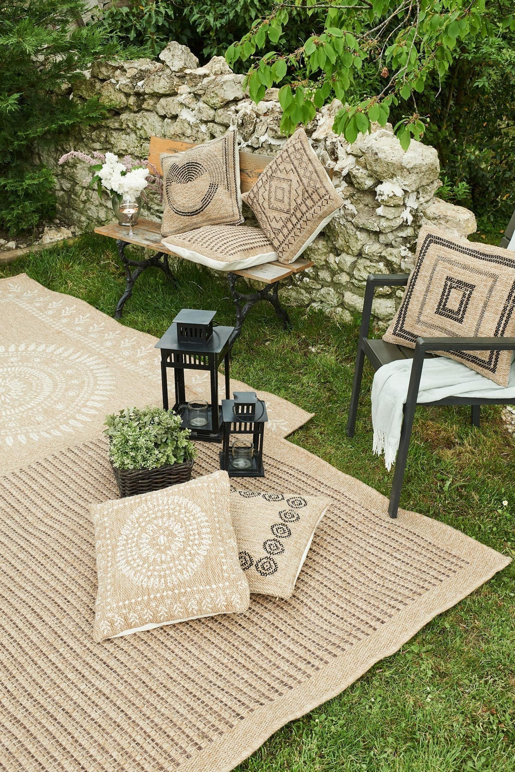 Housse de coussin marron effet jute naturel Nazar rugs