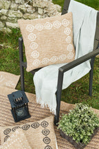 Housse de coussin motifs ronds blanc effet jute naturel Nazar rugs