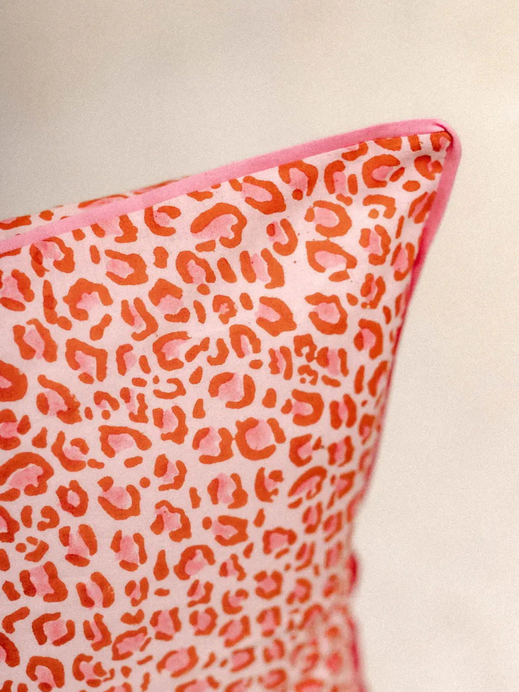 Housse de Coussin - Leopard marron KIRANE