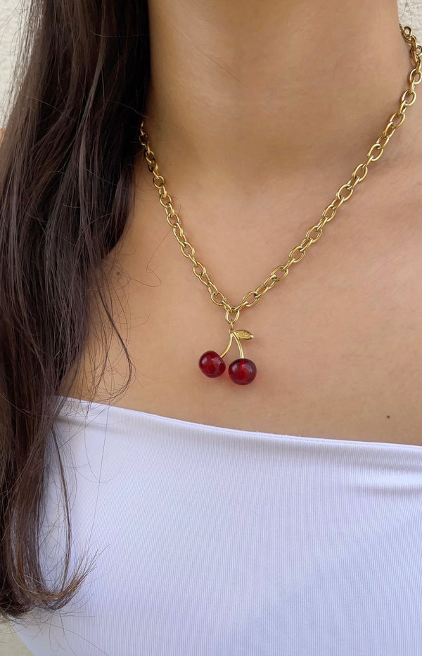 Collier Cherry