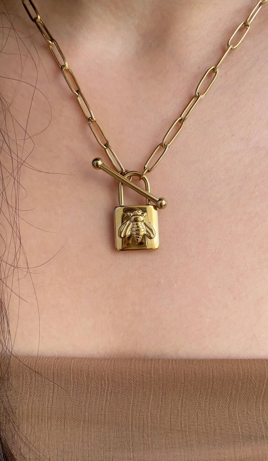 Collier Locked Bee