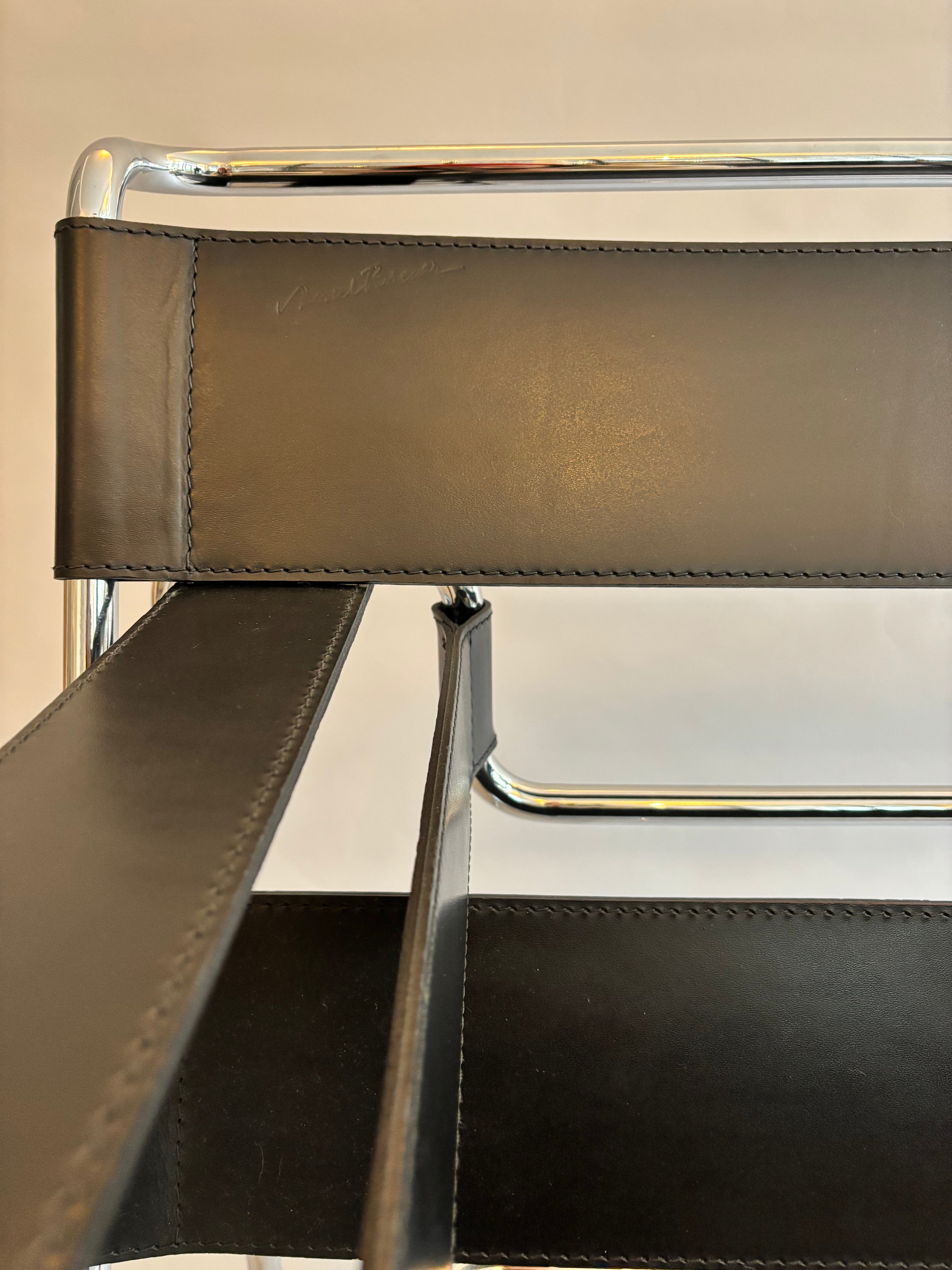 Fauteuil Wassily Par Marcel Breuer Pour Gavina