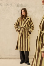 Manteau D'Alpaga À Rayures Jaunes