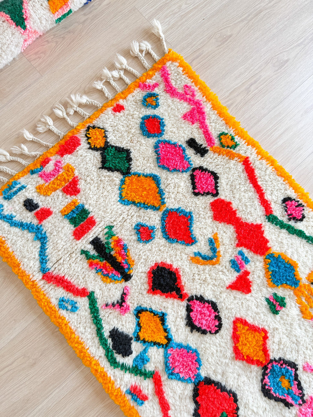 Tapis Berbère Coloré 83 X 125 Cm - N°1999