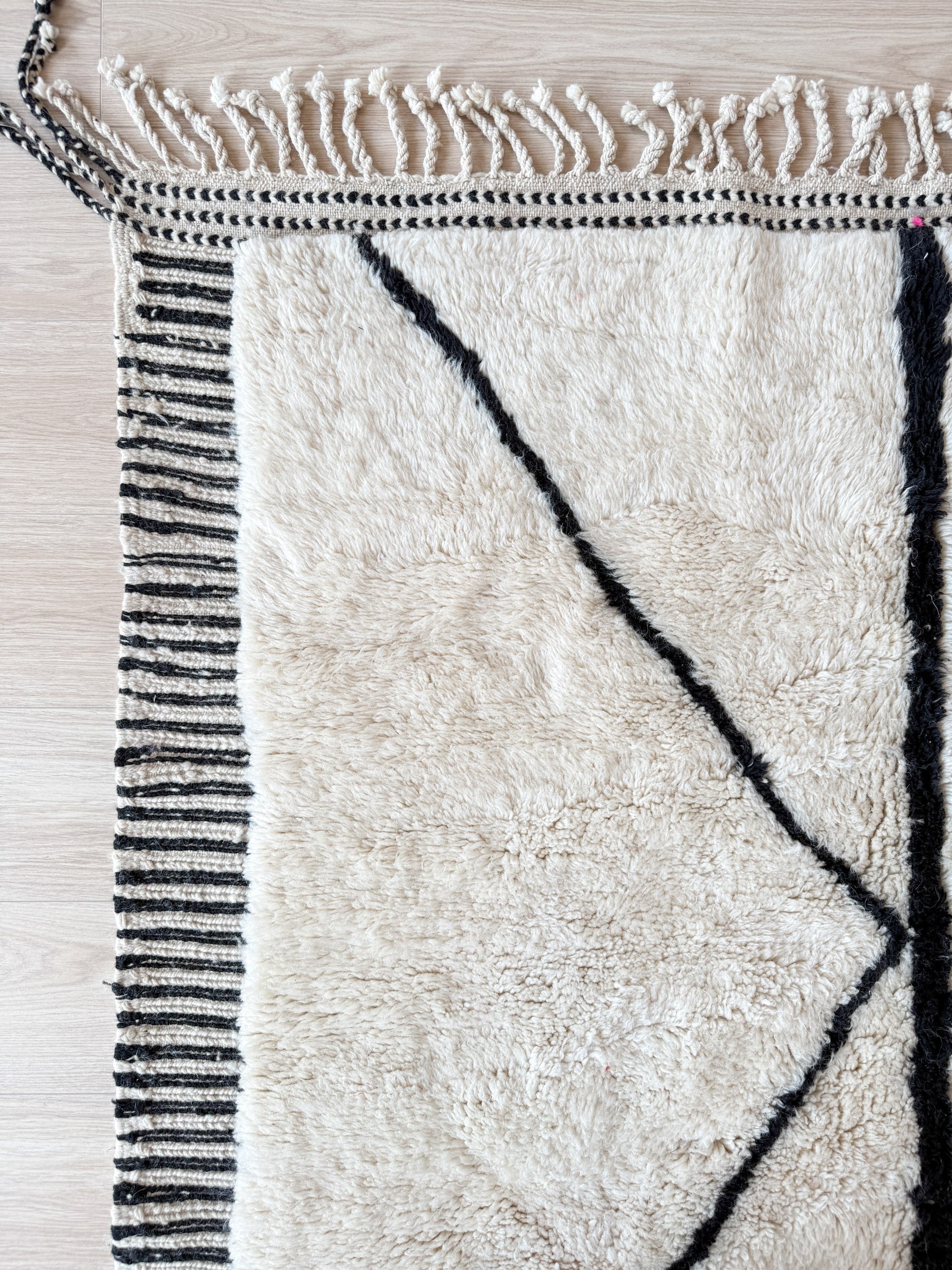 Tapis M'Rirt 162 X 279 Cm - N°1968