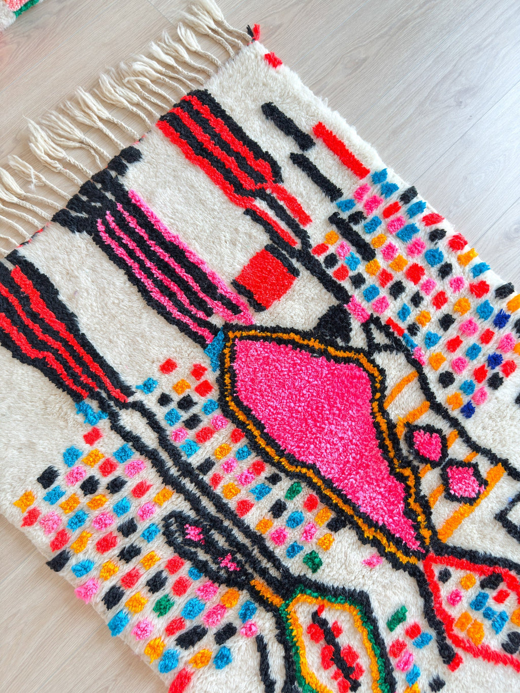 Tapis Berbère Coloré 107 X 189 Cm - N°2209