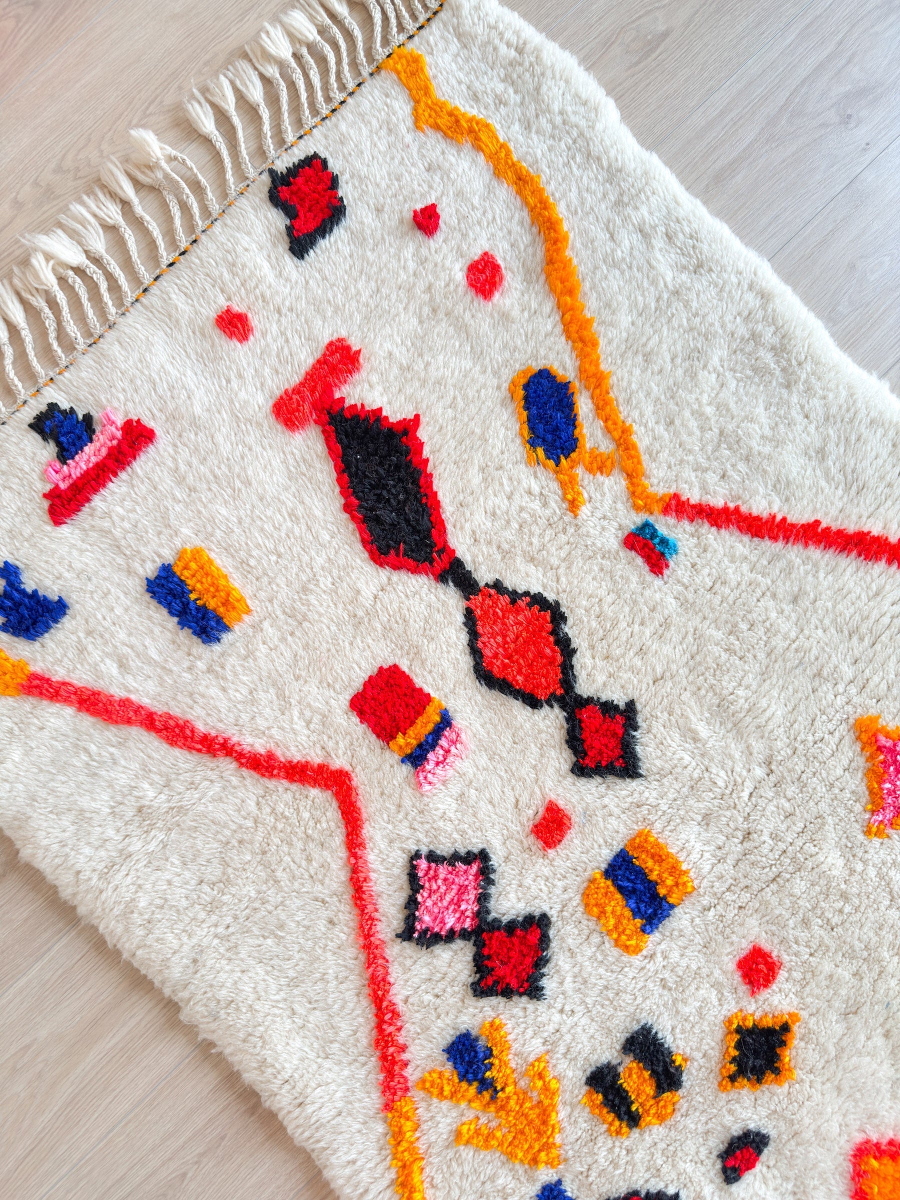 Tapis Berbère Coloré 107 X 183 Cm - N°2239