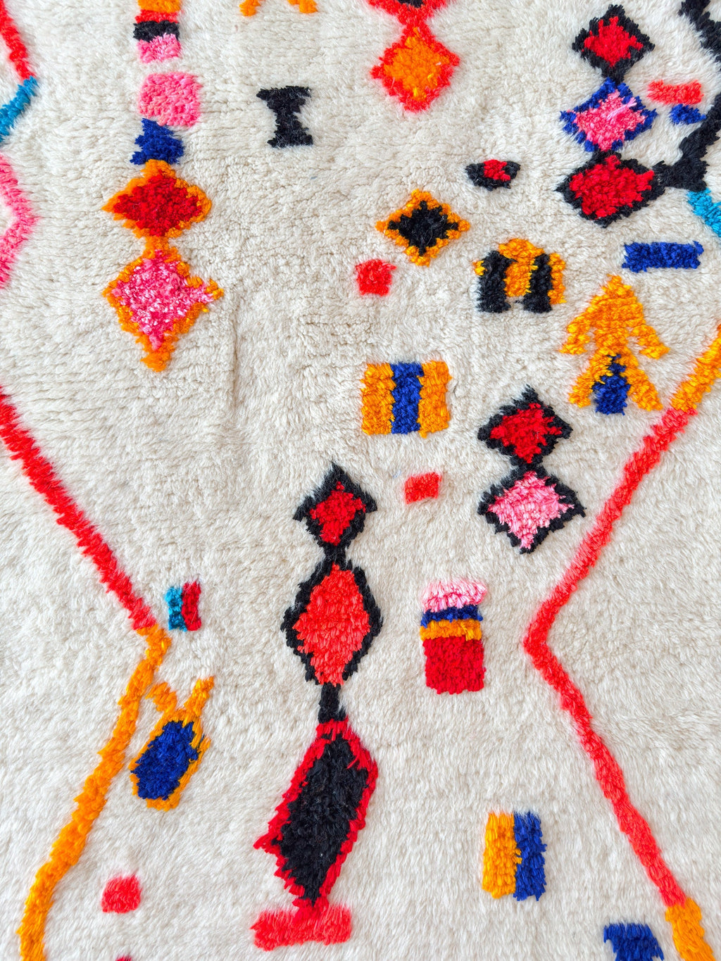 Tapis Berbère Coloré 107 X 183 Cm - N°2239