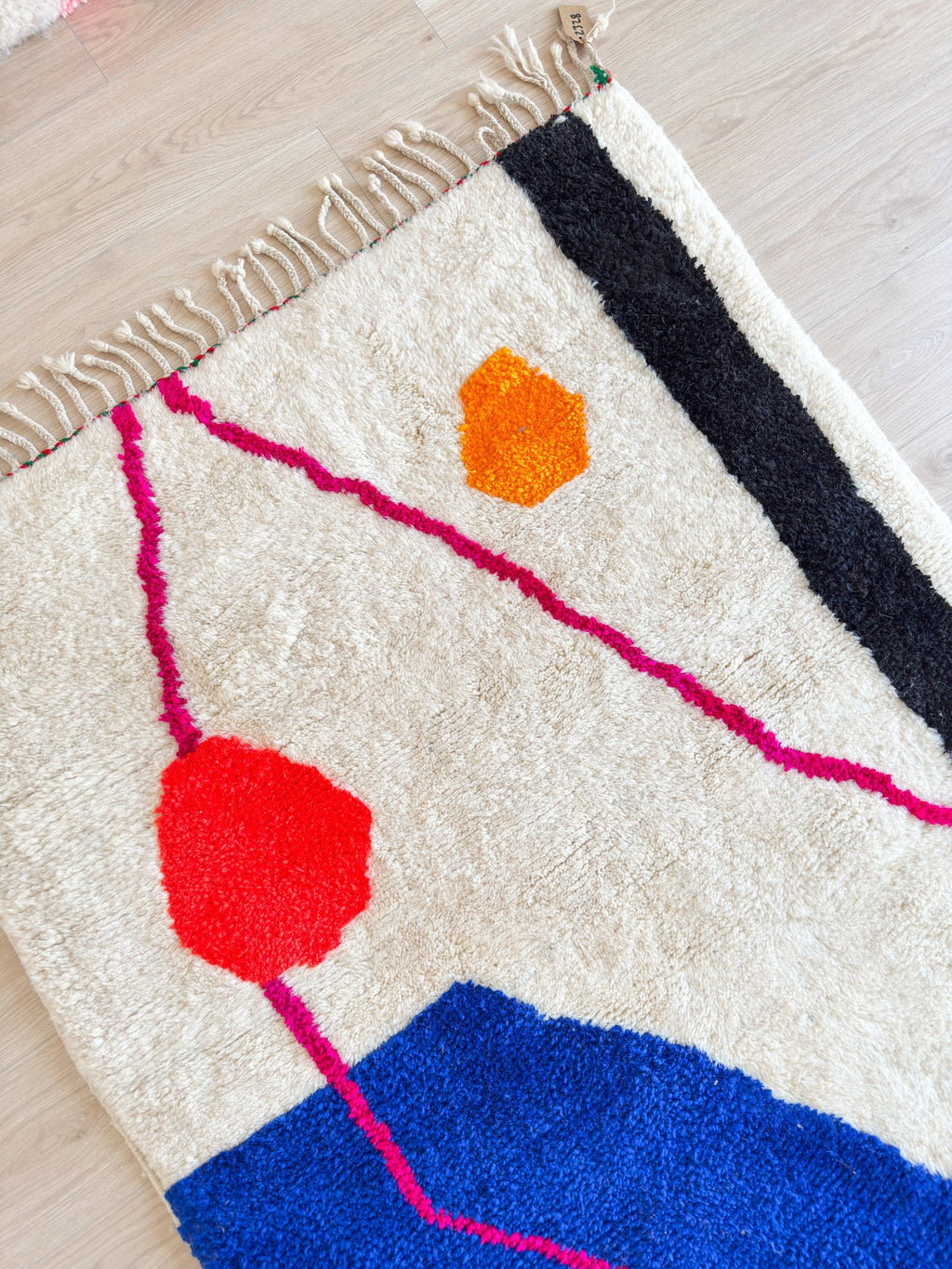 Tapis Berbère Coloré 123 X 205 Cm - N°2328