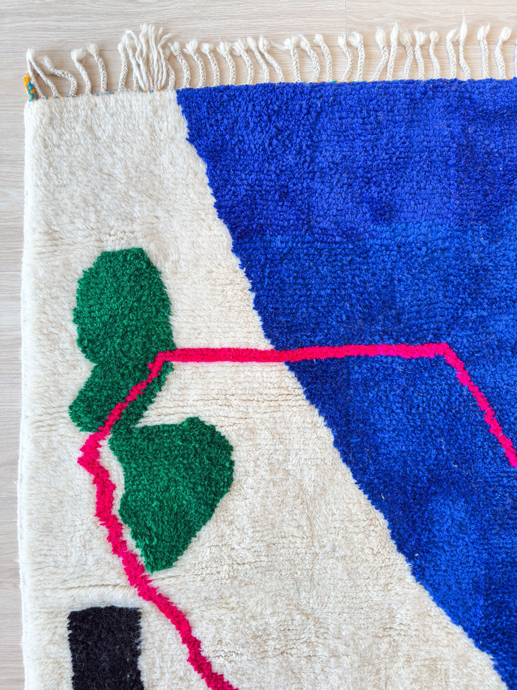 Tapis Berbère Coloré 123 X 205 Cm - N°2328