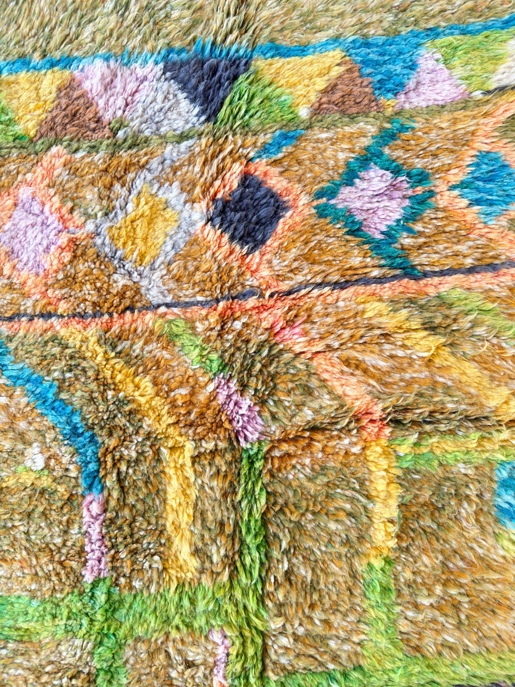 Tapis Berbère Coloré 168 X 258 Cm - N°2090