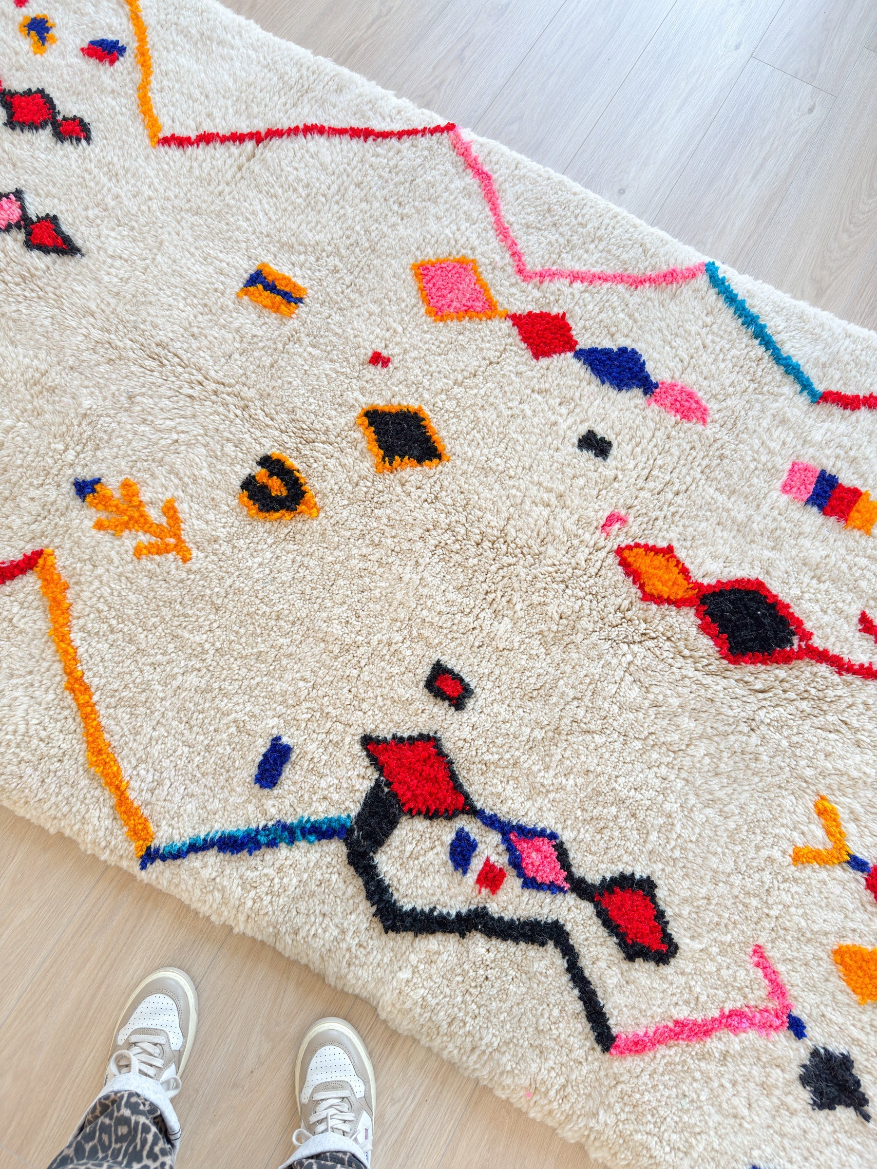 Tapis Berbère Coloré 138 X 266 Cm - N°2044