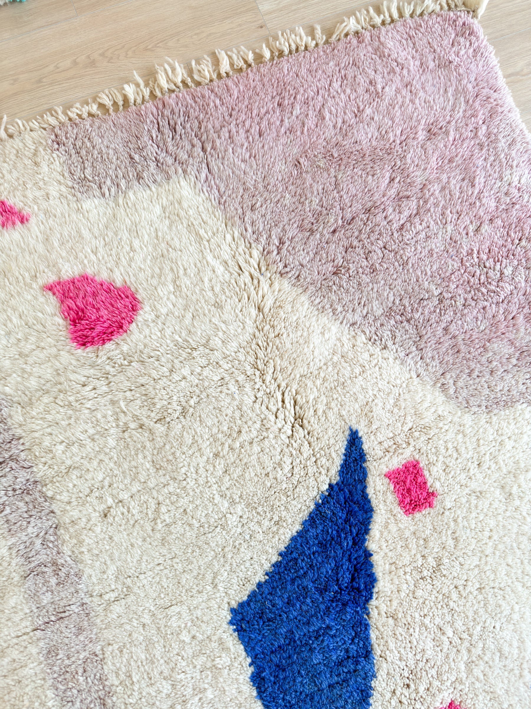 Tapis Berbère Coloré 143 X 260 Cm - N°2047