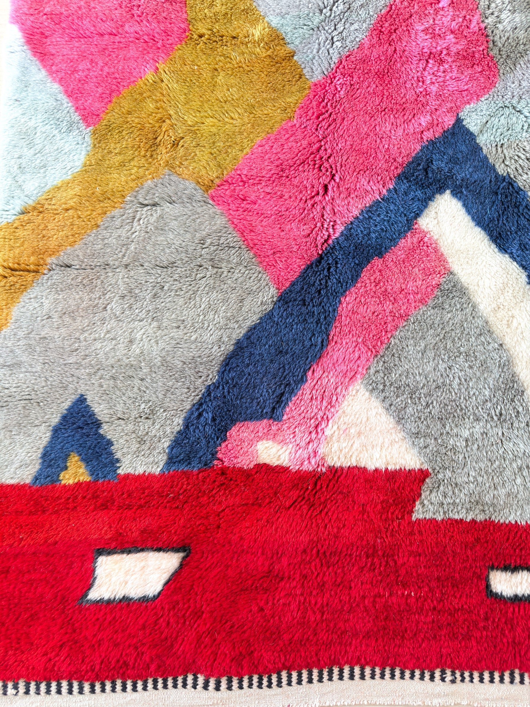 Tapis M'Rirt 207 X 322 Cm - N°2372