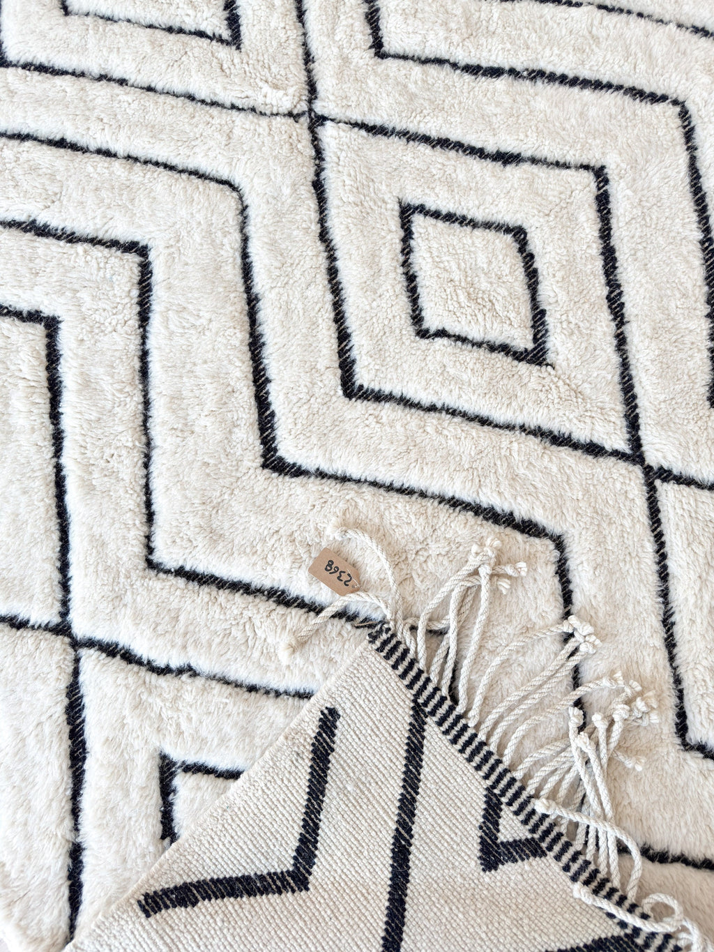 Tapis Beni Ouarain 199 X 342 Cm - N°2368