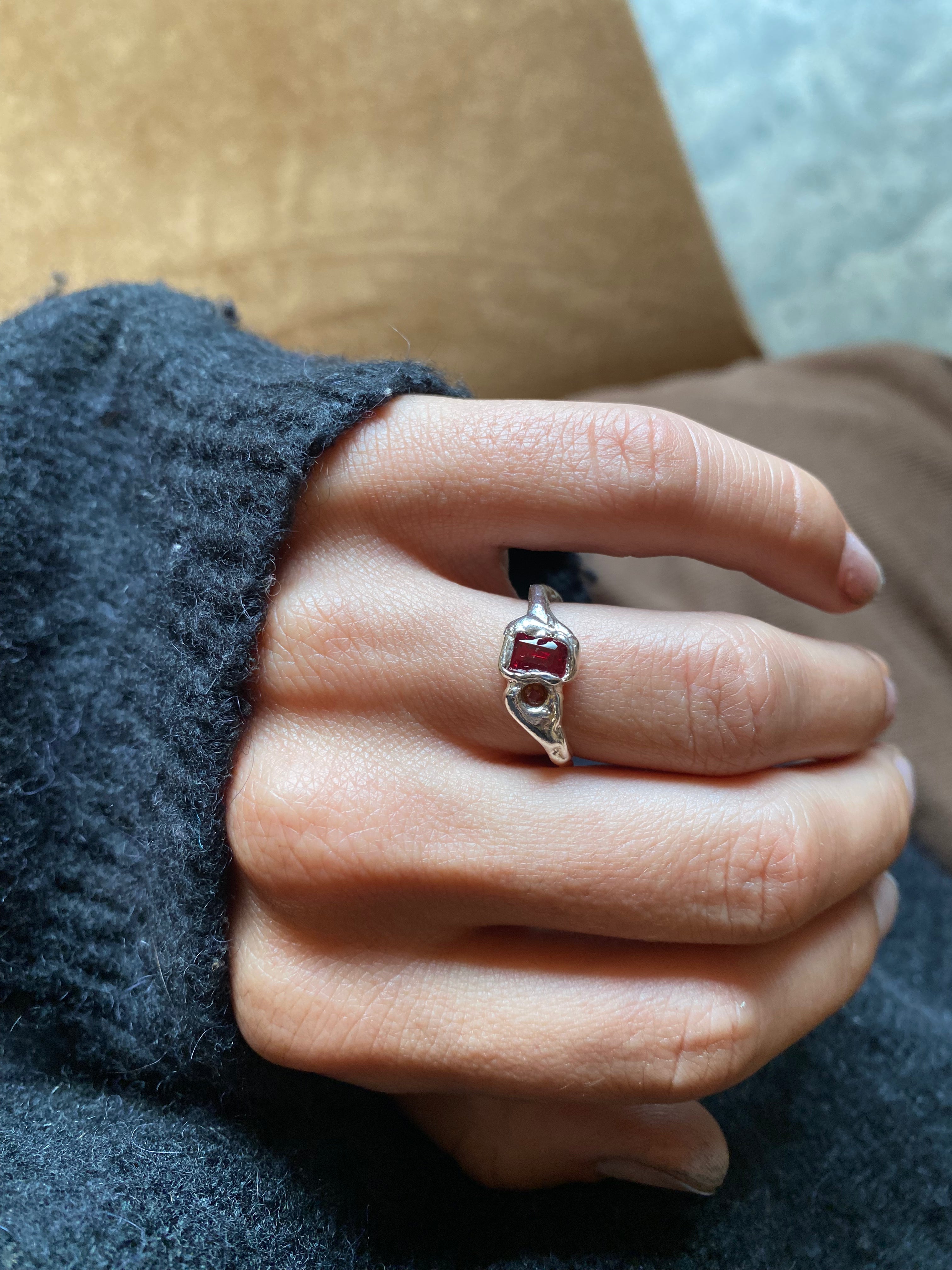 Bague Grenat 051