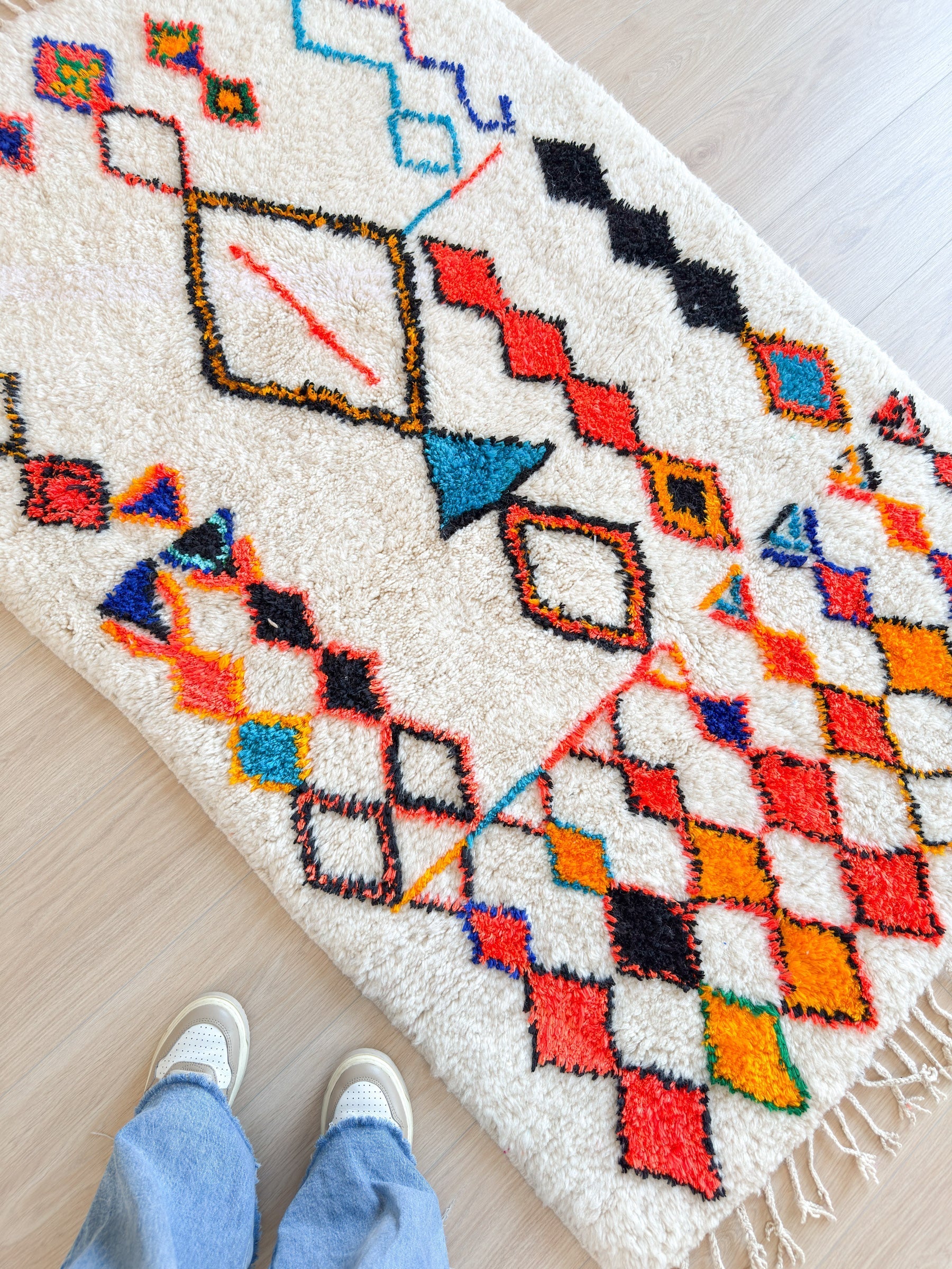 Tapis Berbère Coloré 108 X 189 Cm - N°2005