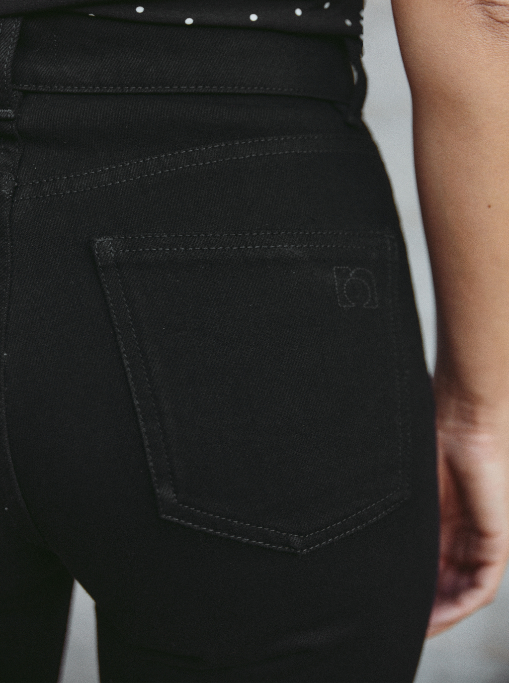 Jean Wide Leg Black Stone
