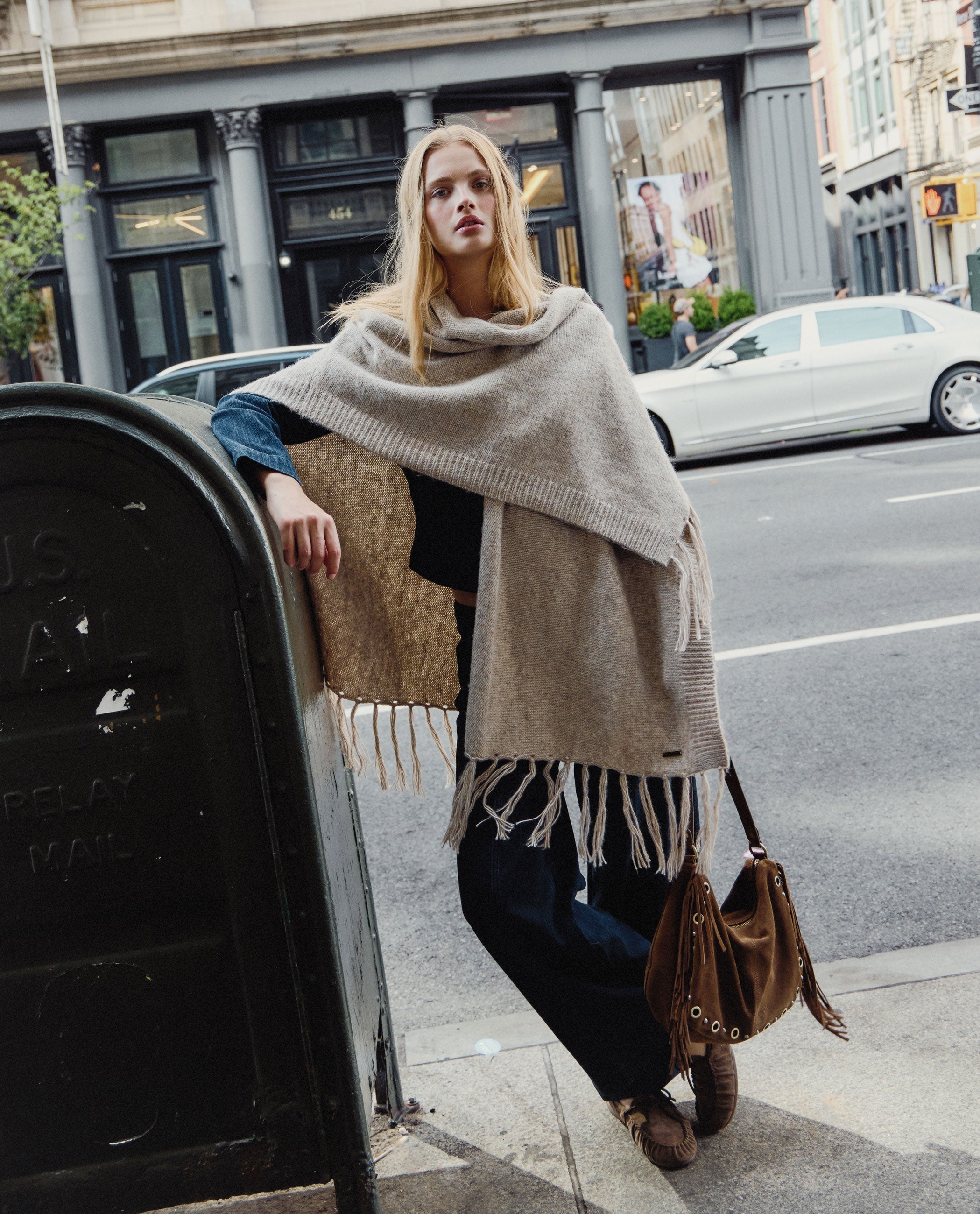 Cape Downtown Walk - Beige
