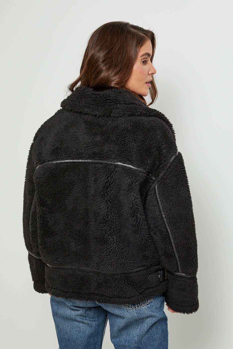 Fausse Fourrure K523 - Noir