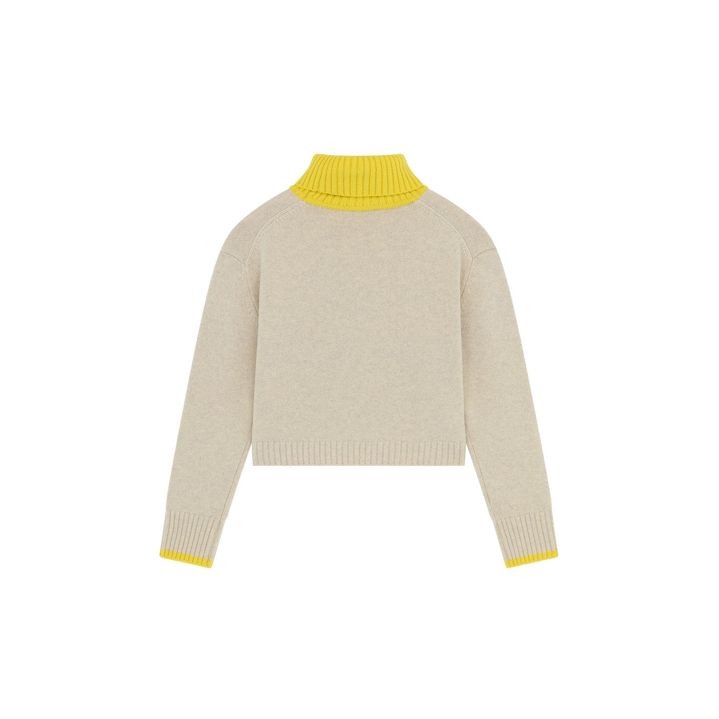 Pull With Embroidered Flower