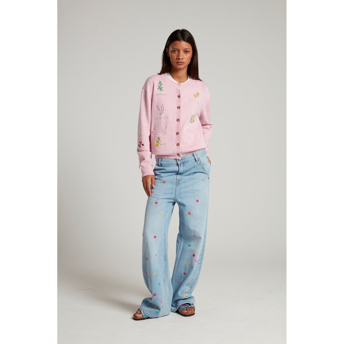 Cardigan Embroidered Tea