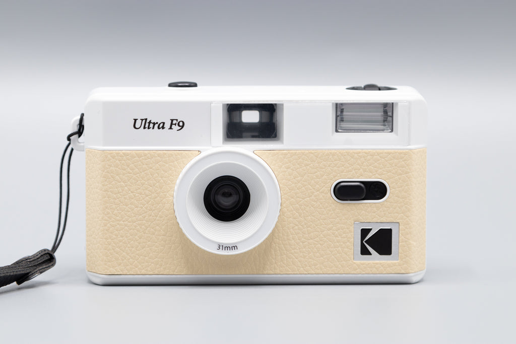 Appareil Argentique - ULTRA F9 - Light Beige - 2 Pellicules Couleur Offertes - Kodak