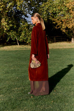 Manteau Elara Caldera