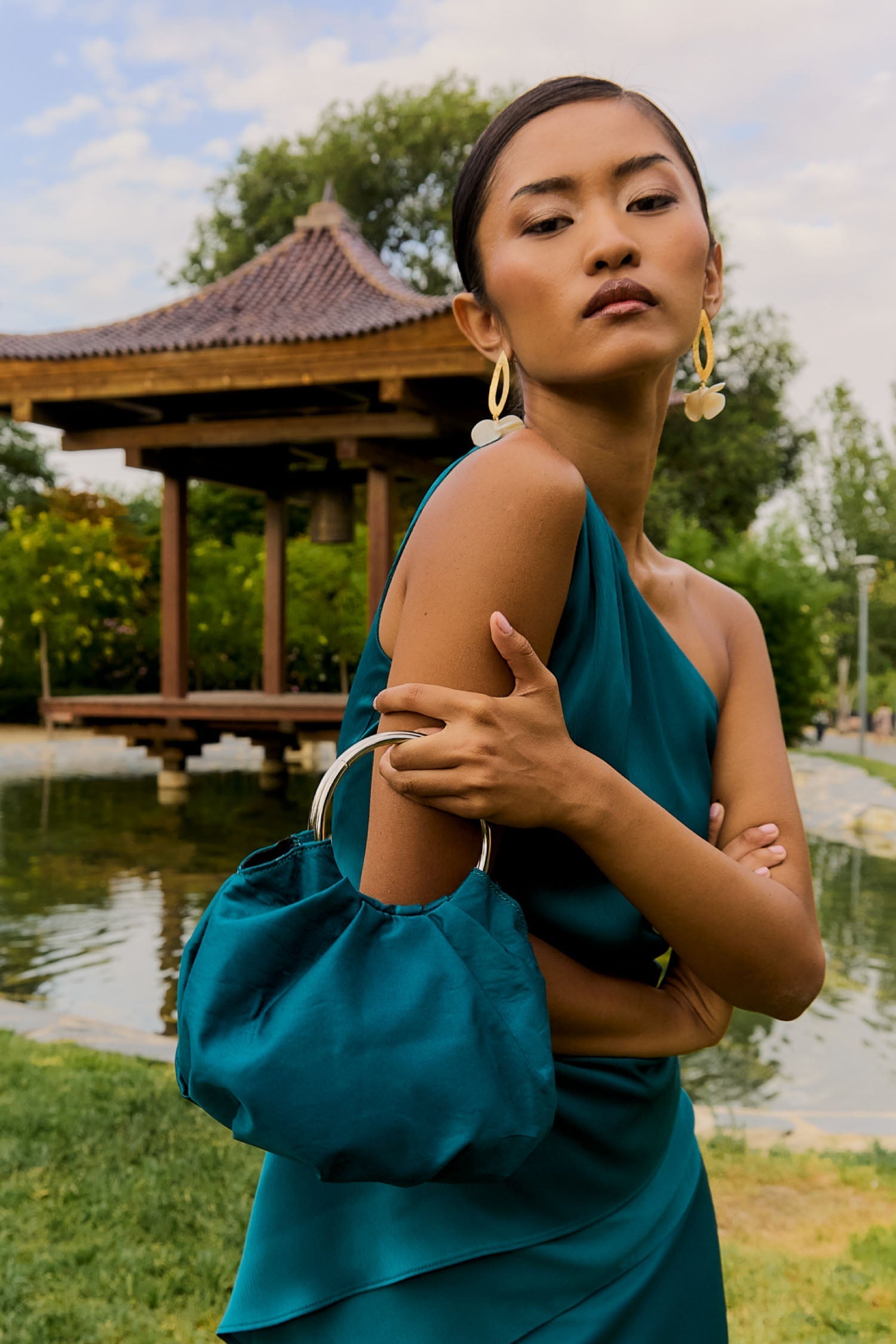 Sac Mihara Azul Petróleo
