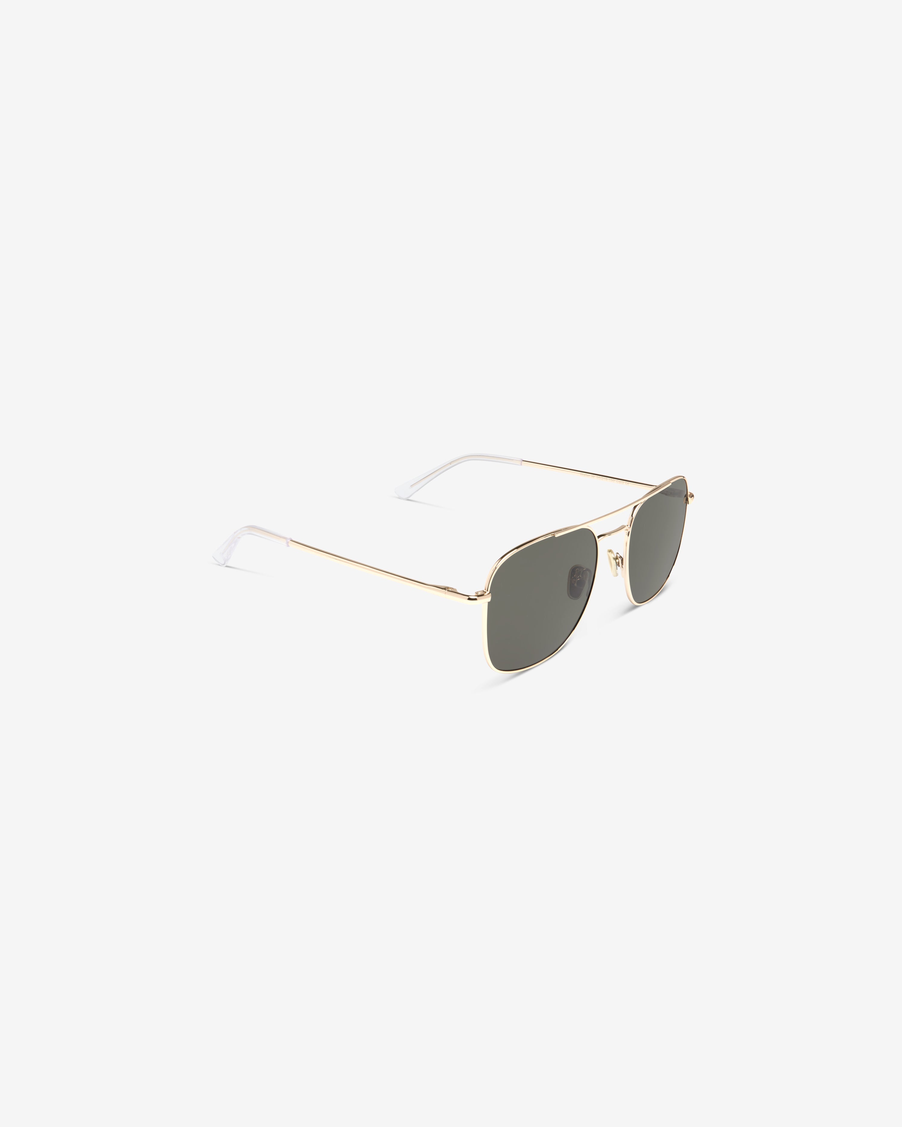 Lunettes de soleil Walter.W Gold — monture aviateur métal, vue de trois-quarts