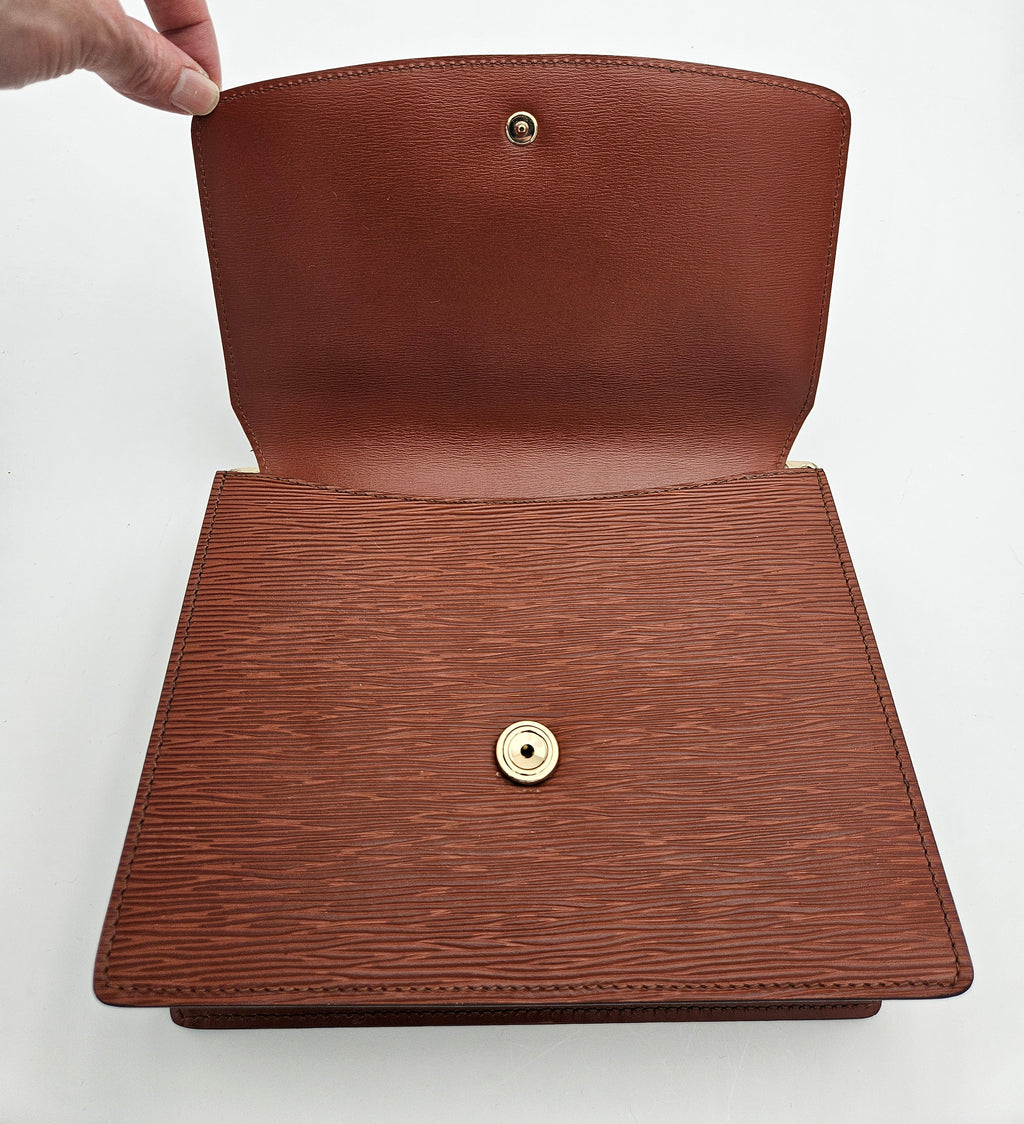 Sac Grenelle Louis Vuitton En Cuir Épi Kenyan – Boîte & Dustbag