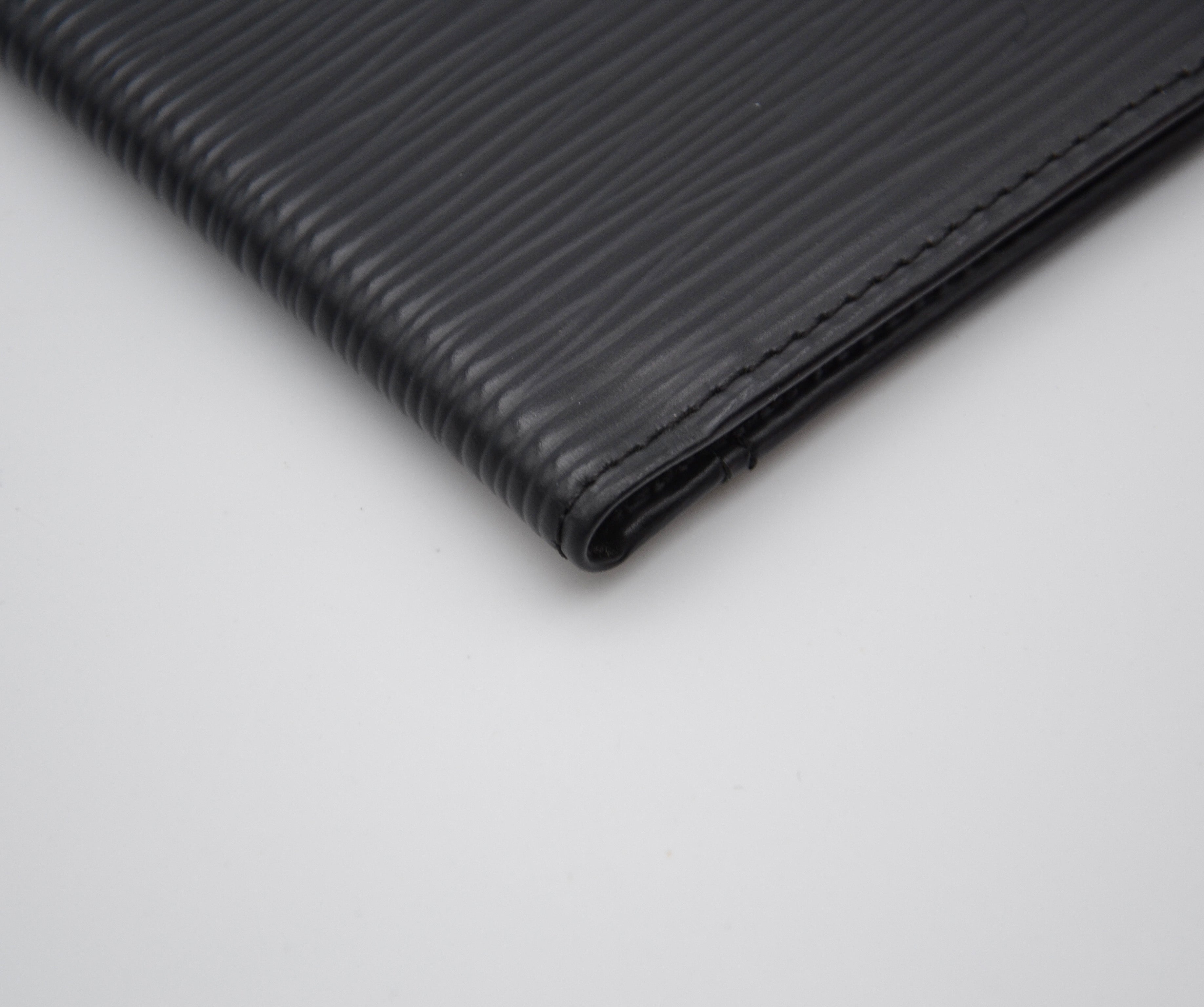 Porte-Cartes Louis Vuitton Cuir Épi Noir Unisexe