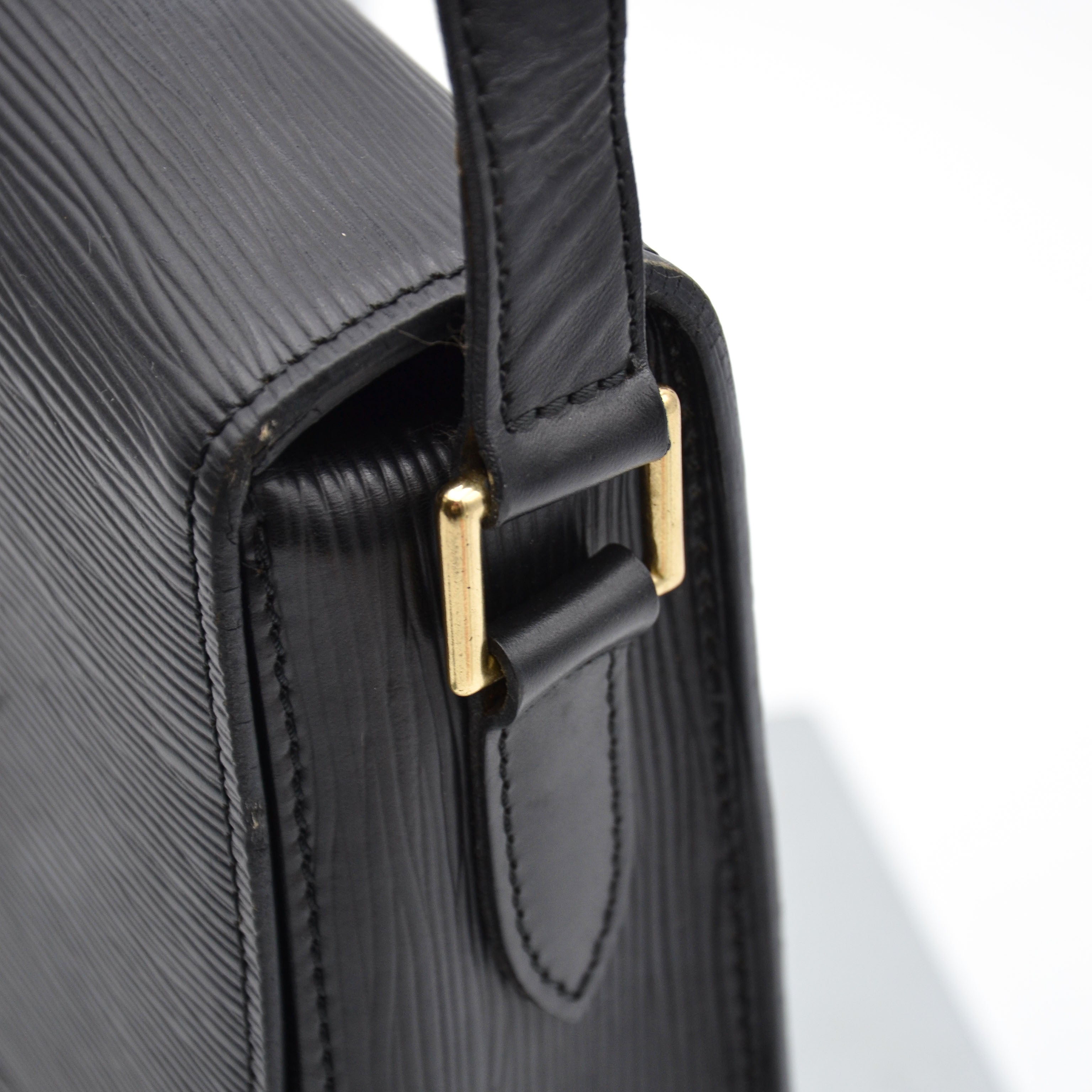 Louis Vuitton Saint Cloud Gm Cuir Épi Noir
