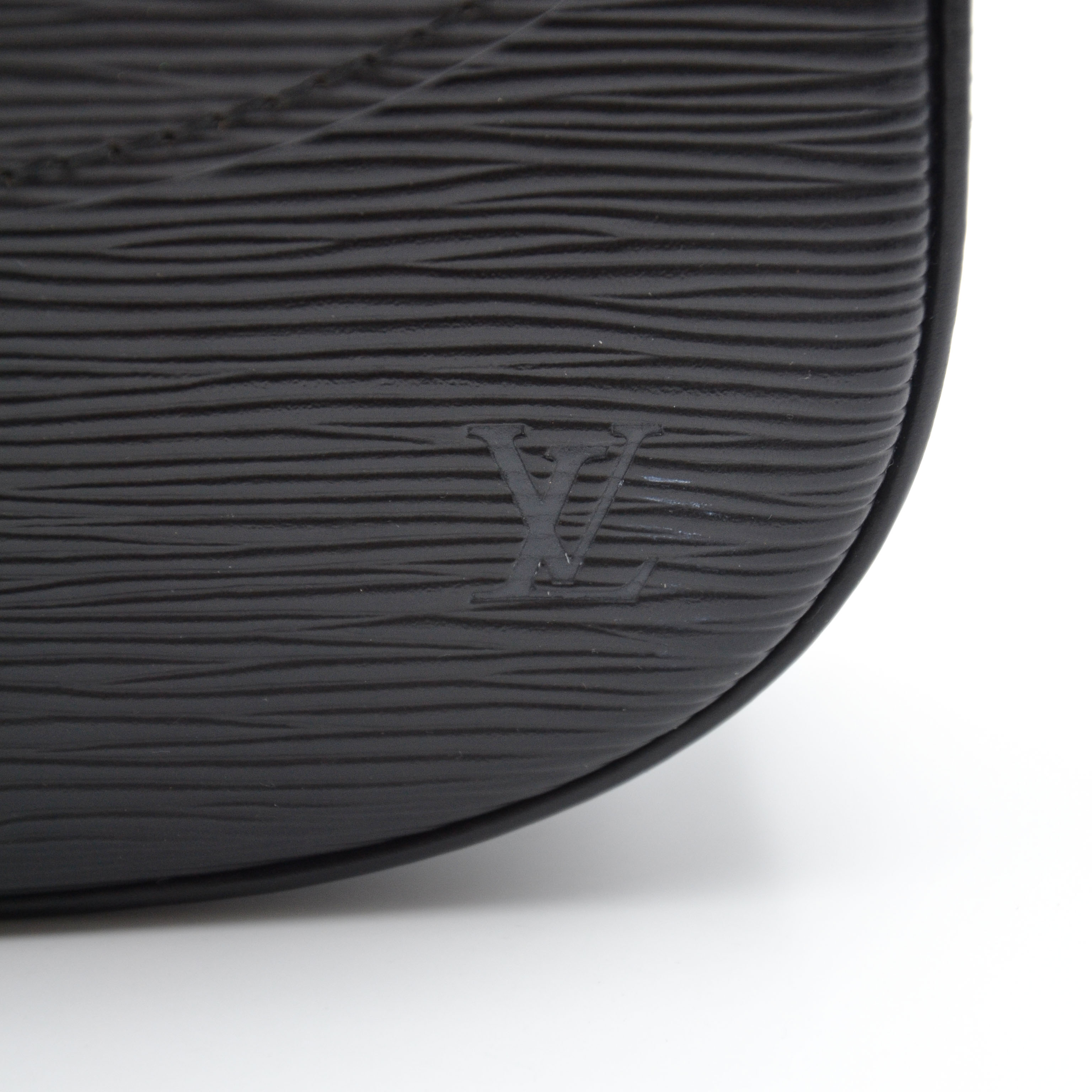 Louis Vuitton Saint Cloud Gm Cuir Épi Noir