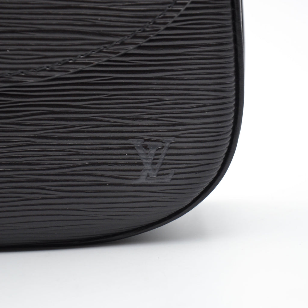 Louis Vuitton Saint Cloud Gm Cuir Épi Noir