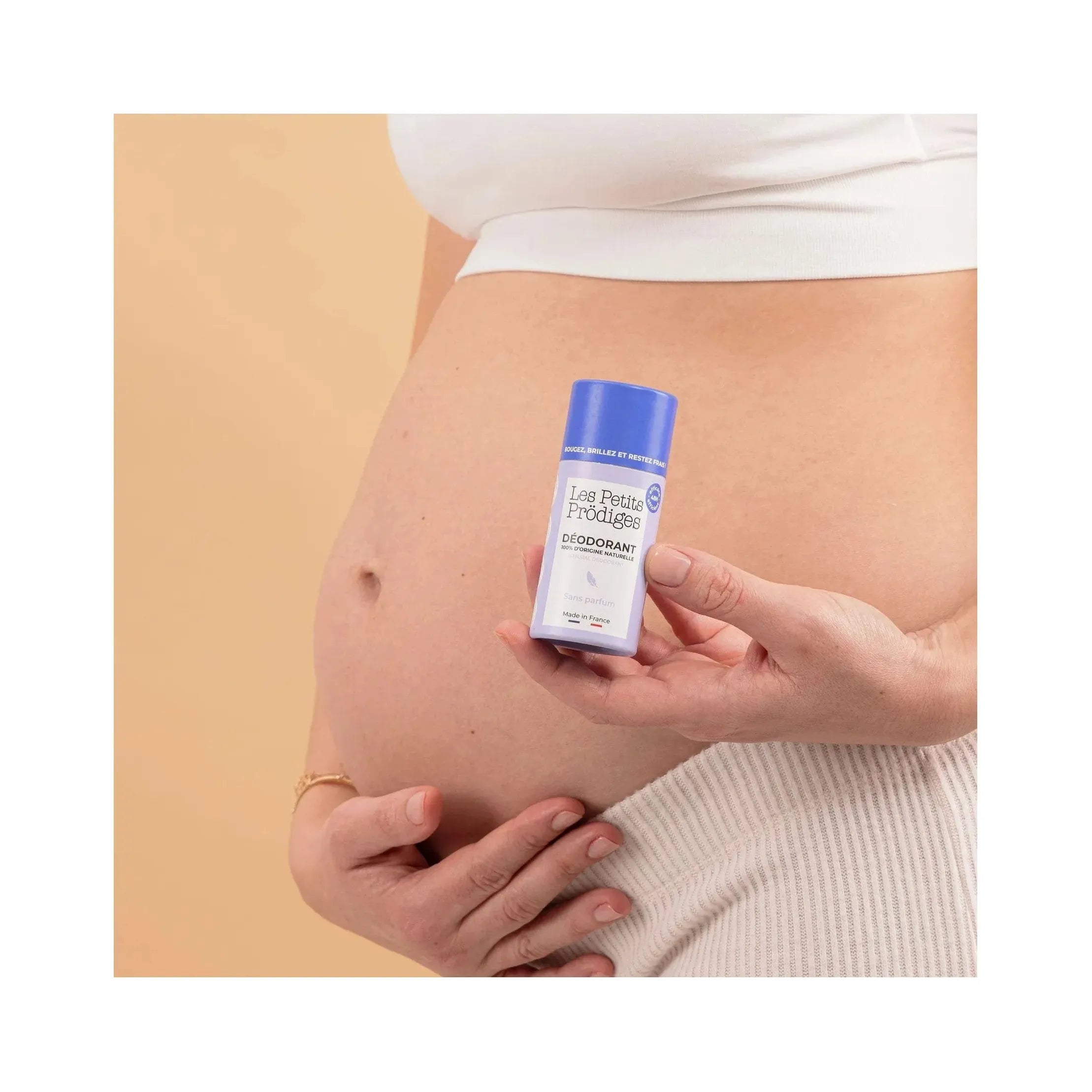 Déodorant stick sans parfum, adapté aux femmes enceintes et allaitantes.