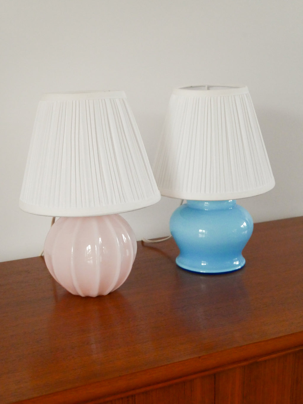Lampe À Poser En Opaline, Bleu Ciel, Art Déco, 1930
