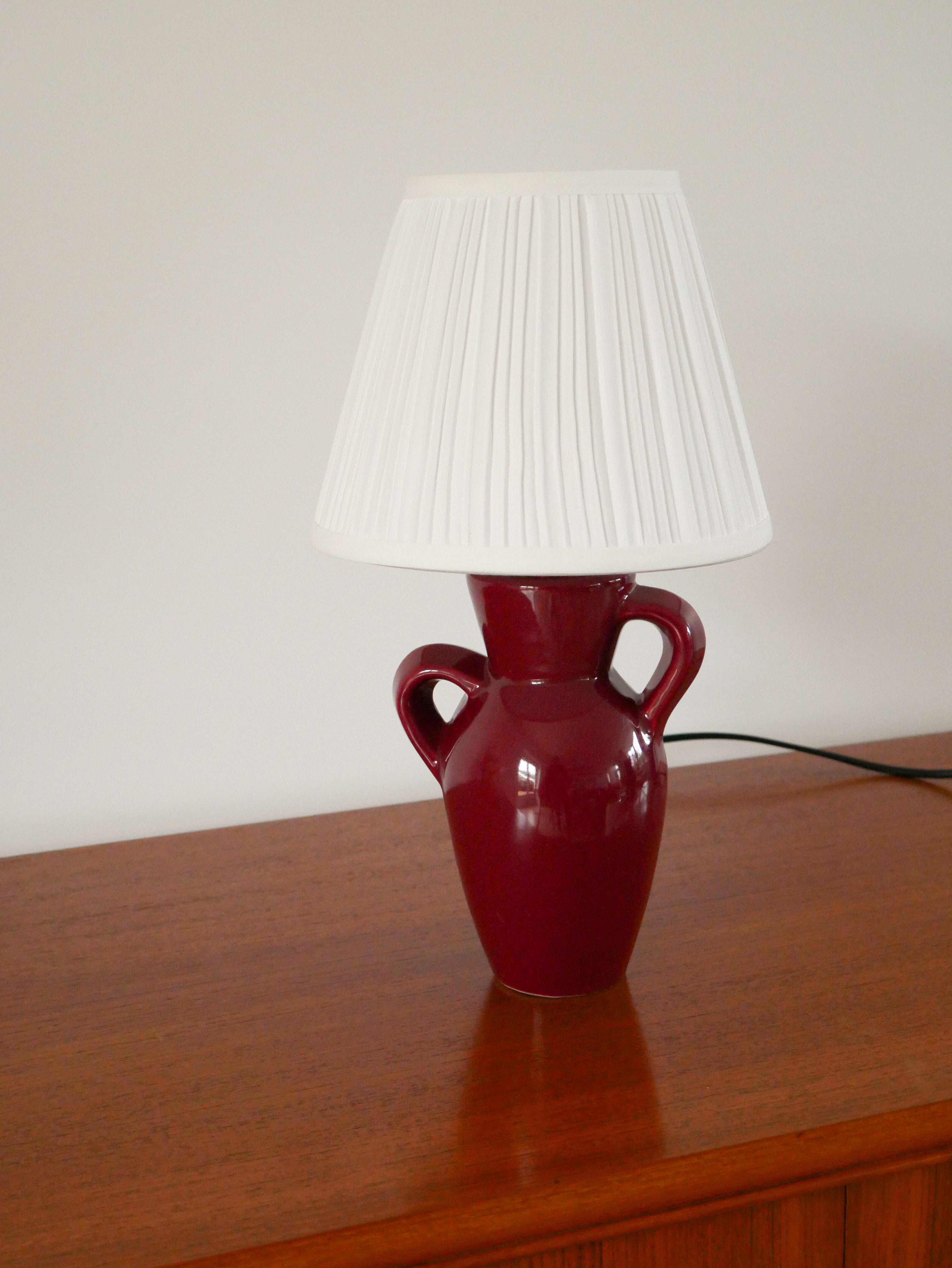 Lampe À Poser En Céramique, Bordeaux, 1960