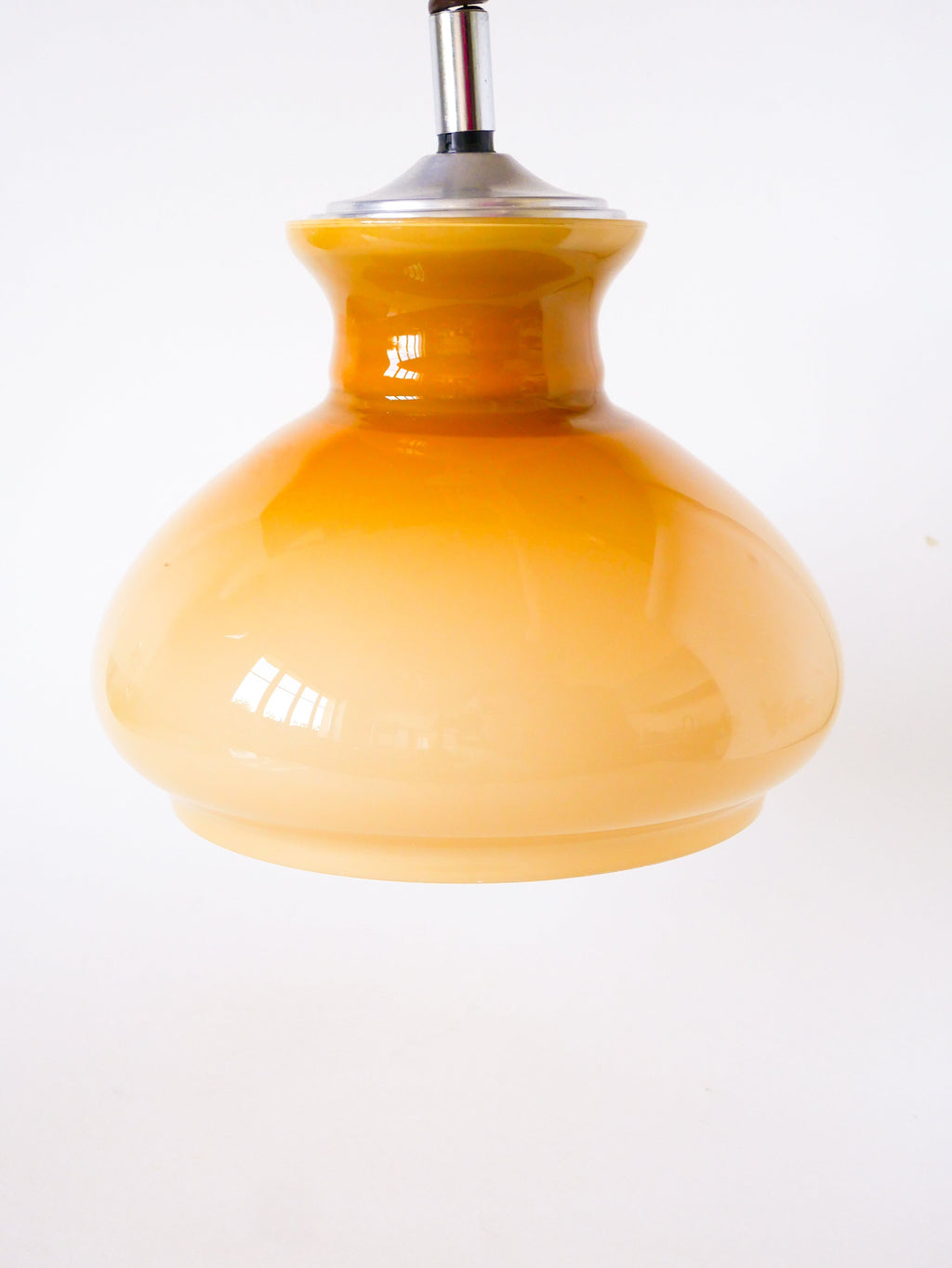 Suspension En Opaline, Jaune, 1970
