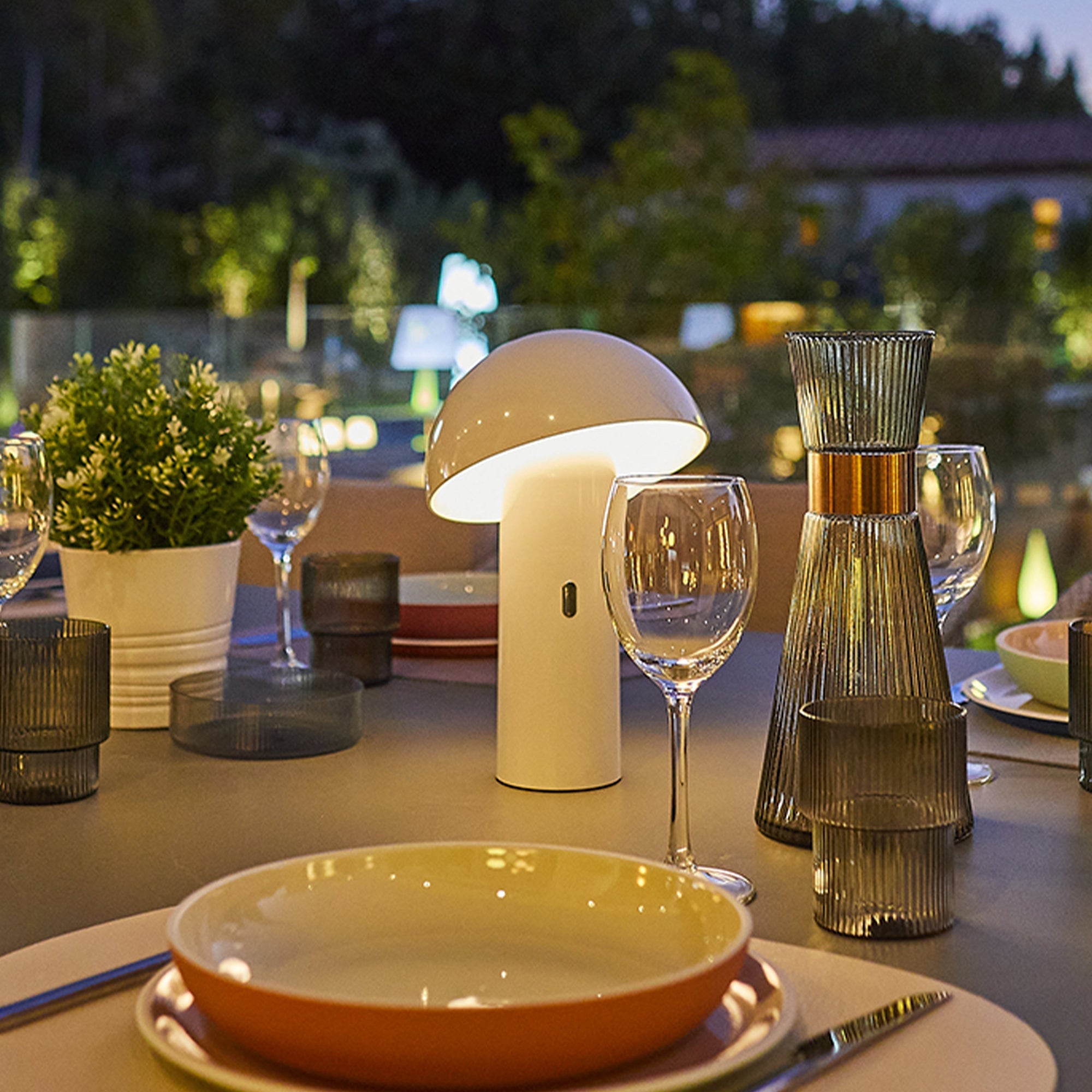 Tod - Lampe De Table Sans Fil - Acier - Blanc